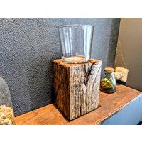 Rustikales Windlicht Aus Eichenbalken - Handgefertigter Kerzenständer Im Landhaus- & Boho-stil Upcycling Deko Für Wohnzimmer, Bad, Garten Rustikales Windlicht Aus Eichenbalken - Handgefertigter Kerzenständer Im Landhaus- & Boho-stil Upcycling Deko Für Wohnzimmer, Bad, Garten von LukasBartkeDesign