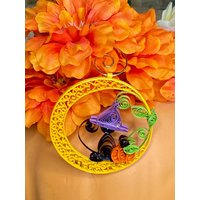 Quilled Halloween Ornament, Papier Katze Auf Mond Unikat Ornament von LulusCleverCrafts