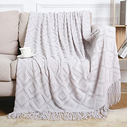 LumiSyne Gestrickte Decke Mit Quaste Einfarbig Jacquard Diamanten Muster Kuscheldecke Strickdecke Tagesdecke Überwurf Couchdecke Dekorative Decke Für Sofa Bett 170x130cm von LumiSyne
