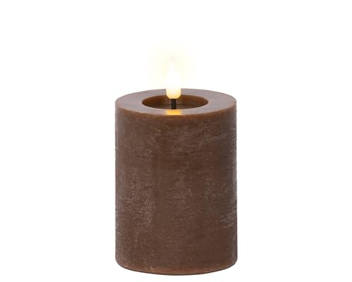 Lumineo LED Kerze mit Timerfunktion 7x11cm Wachs - flackernde Flamme Effekt - Echtwachskerze batteriebetrieben - Wachskerze Stumpenkerze Rustik Dunkelbraun Warmweiß von Lumineo