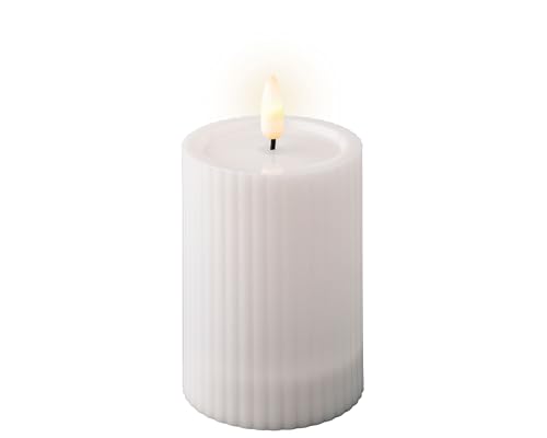Lumineo Solar LED Kerze Outdoor 7x10cm Kunststoff - Solarkerze Gartendeko für Außen & Garten - Outdoorkerze batteriebetrieben - Dekokerze Stumpenkerze gerillt - Weiß Warmweiß von Lumineo