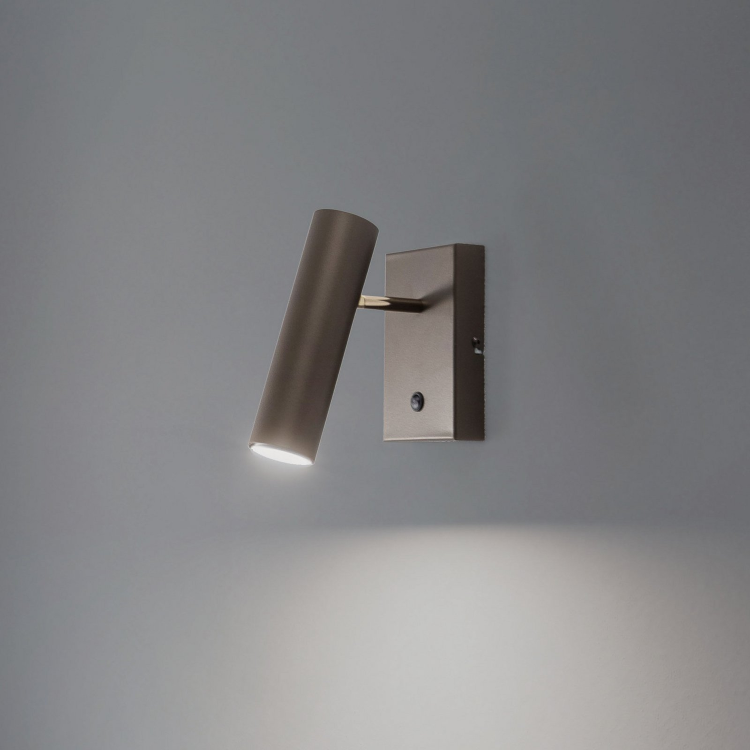 Luminex Axion Wandleuchte Wandlampe Led Titan Stahl 1 Flammig Dimmbar Gu10 B-Ware von Luminex