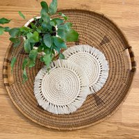 1x Makramee-Getränkeuntersetzer/Untersetzer/Kleine Pflanzenmatte/Kaffeetischdekor - Küche, Wohnzimmer, Schlafzimmer, Schreibtisch 1x Makramee-Getränkeuntersetzer/Untersetzer/Kleine Pflanzenmatte/Kaffeetischdekor - Küche, Wohnzimmer, Schlafzimmer, Schreibtisch von LunaCraftsOnline