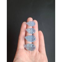 Blaues Aquamarin-Blatt, Aquamarin-Taschenstein, Heilendes Chakra, Sicherer Reise-Kristall, Selbstfürsorge-Kristall, Fruchtbarkeits-Kristall von LunaSkyCrystals