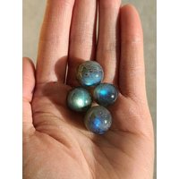 Mini Türkis Labradorit Kugeln, Taschenstein, Transformation Kristall, Meerjungfrau Labradorit, Beruhigender Kristall von LunaSkyCrystals