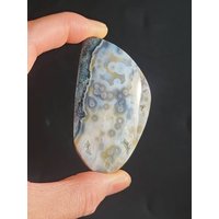 Old Stock Blau Ozean Jaspis Palm Stein, Augenhöhlen Jaspis, Druzy 7 Chakra Kristall, Beruhigender Halschakra Heilung von LunaSkyCrystals