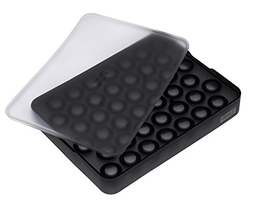 Lurch 240720 Ice Former Pearls/Eisbereiter aus aus 100% BPA-freiem Platin Silikon mit Deckel für 42 Eiskugeln in der Größe 2cm, Schwarz, Kugel Lurch 240720 Ice Former Pearls/Eisbereiter aus aus 100% BPA-freiem Platin Silikon mit Deckel für 42 Eiskugeln in der Größe 2cm, Schwarz, Kugel von Lurch