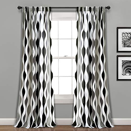 Lush Decor Light Filtering Window Curtain Panel Pair Mid Century Geo Lichtfilterung Fenstervorhang, 1 Paar, Polyester, Schwarz und Grau, 108" Long x 52" Wide Lush Decor Light Filtering Window Curtain Panel Pair Mid Century Geo Lichtfilterung Fenstervorhang, 1 Paar, Polyester, Schwarz und Grau, 108" Long x 52" Wide von Lush Decor