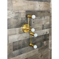 Fauve Moderne 4 Licht Mid Century Industrielle Eitelkeits-Wandlampe von LustrousLumens