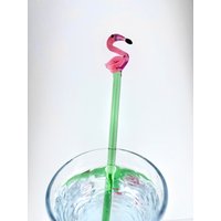 Glas Flamingo Auf Grün Rührstab - Getränkerührer | Benutzerdefinierte Rührstäbchen Glas-Rührstäbchen Cocktailstäbchen Cocktailspieße von Luv4Erth