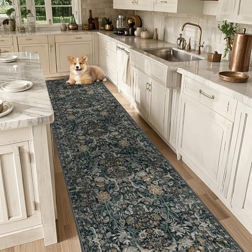 Luxcrest Läufer-Teppich im Vintage-Stil, Blumenmuster, waschbar, für Eingangsbereich, Flur, Nachttisch, Küche, Innenbereich, weich, rutschfest, schmutzabweisend, niedriger Flor, Dunkelgrün Luxcrest Läufer-Teppich im Vintage-Stil, Blumenmuster, waschbar, für Eingangsbereich, Flur, Nachttisch, Küche, Innenbereich, weich, rutschfest, schmutzabweisend, niedriger Flor, Dunkelgrün von Luxcrest