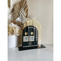 Das Gewölbte Acryl-Hochzeits-Qr-Schild Freistehendes Code Instagram Acryl-Business-Zeichen Stil 2 von LuxeDecorByLisa1