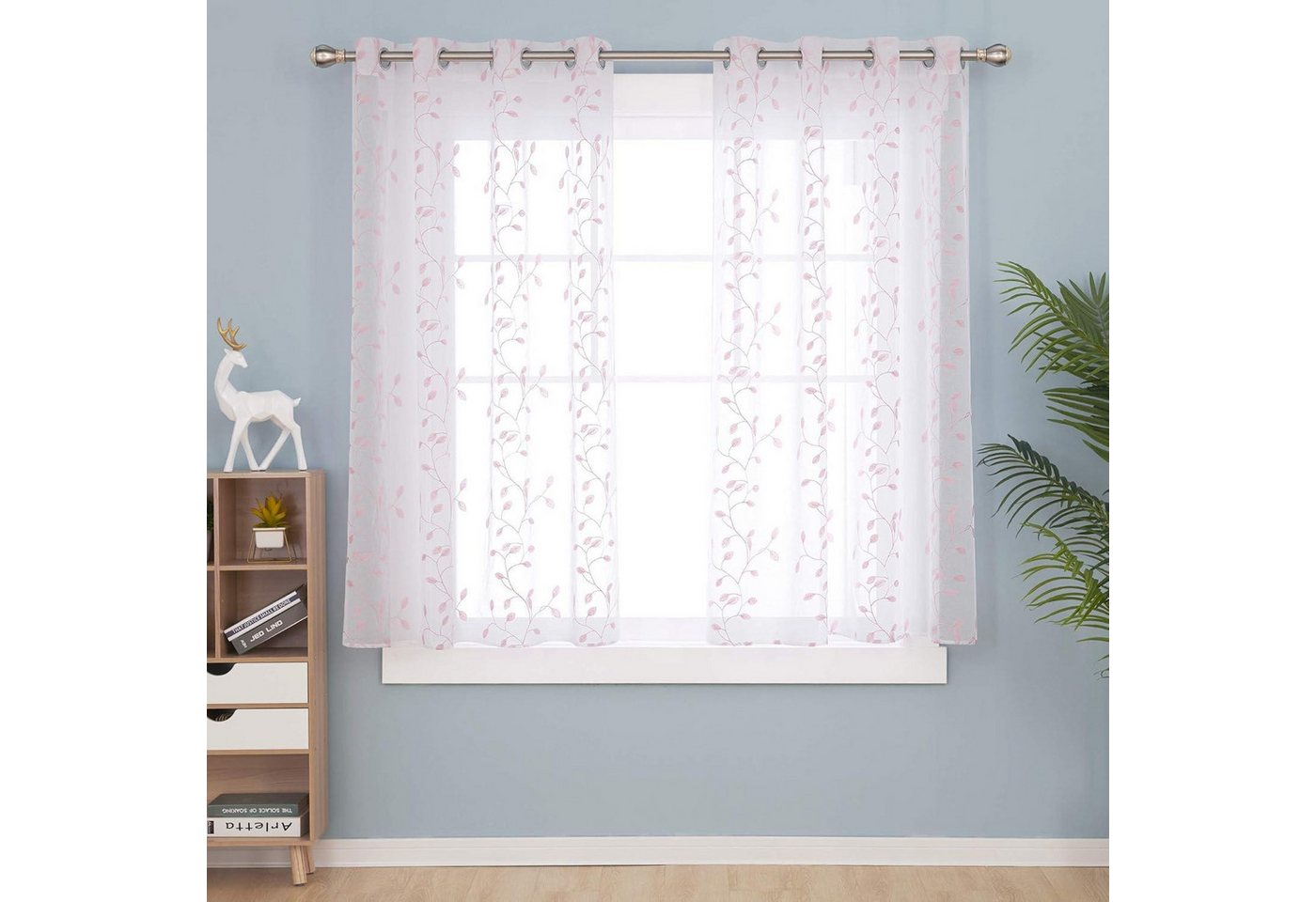LuxusKollektion Hängedekoration 2er Set Vorhänge Mädchen Ösen Weiß Transparent Wohnzimmer 138x140 cm LuxusKollektion Hängedekoration 2er Set Vorhänge Mädchen Ösen Weiß Transparent Wohnzimmer 138x140 cm von LuxusKollektion