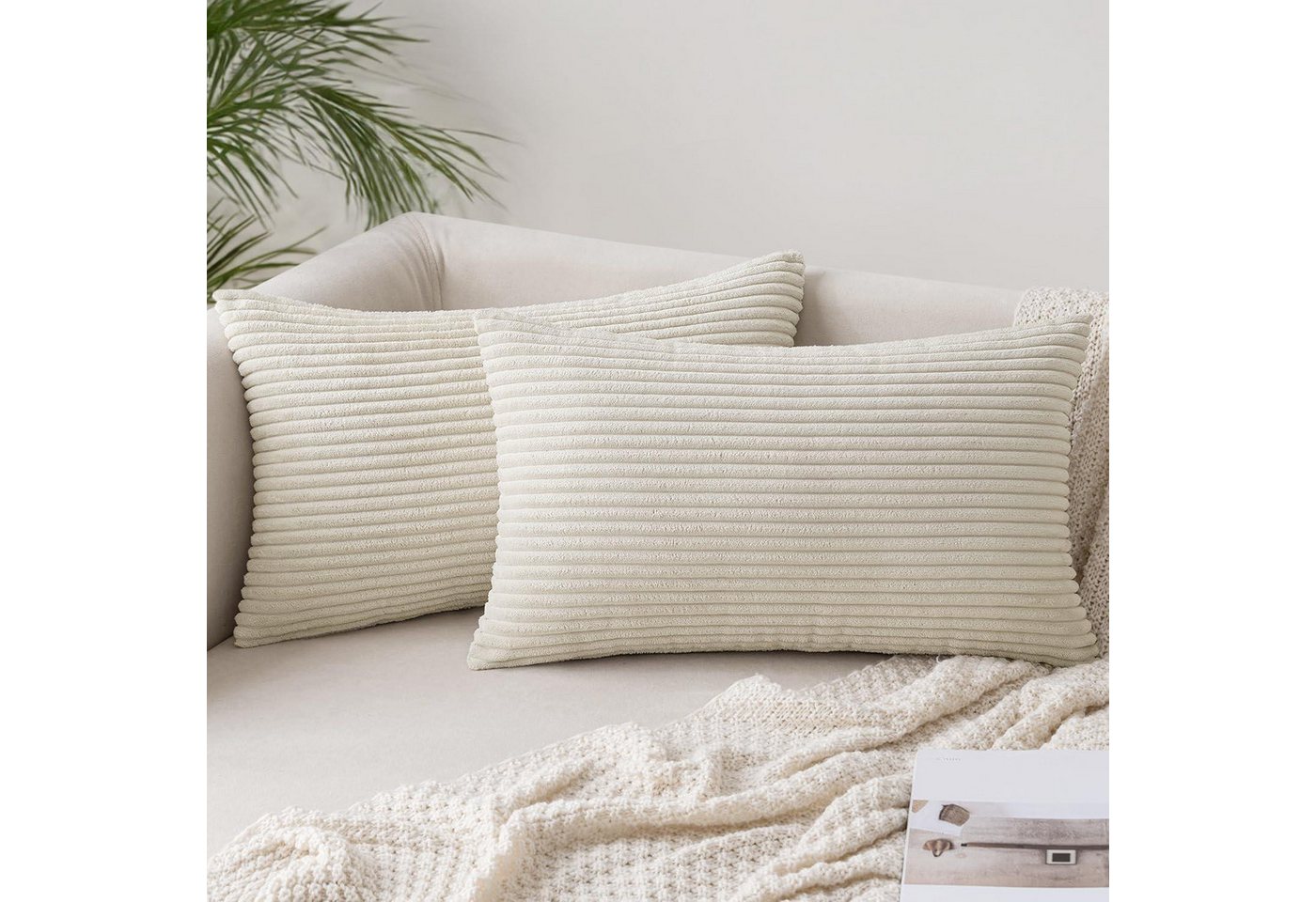 LuxusKollektion Hängedekoration Kissenbezug Kordsamt Dekokissen Couchkissen 50 x 30 cm 2 Stück Beige LuxusKollektion Hängedekoration Kissenbezug Kordsamt Dekokissen Couchkissen 50 x 30 cm 2 Stück Beige von LuxusKollektion