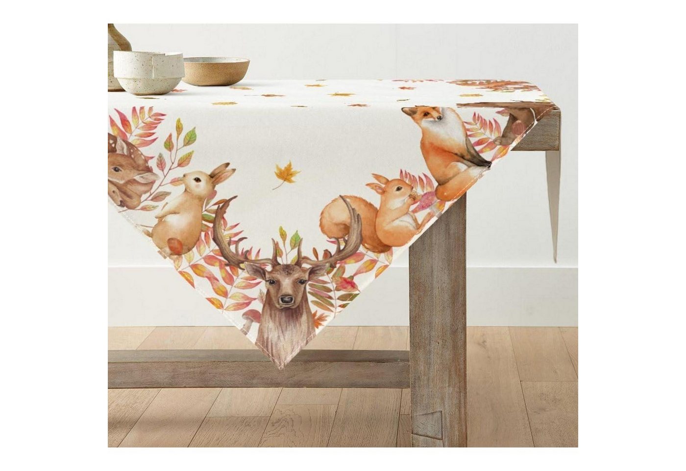 LuxusKollektion Hängedekoration Tischdecke Herbst Hirsch Bäume Vögel Dekor 120 x 120 cm Beige von LuxusKollektion
