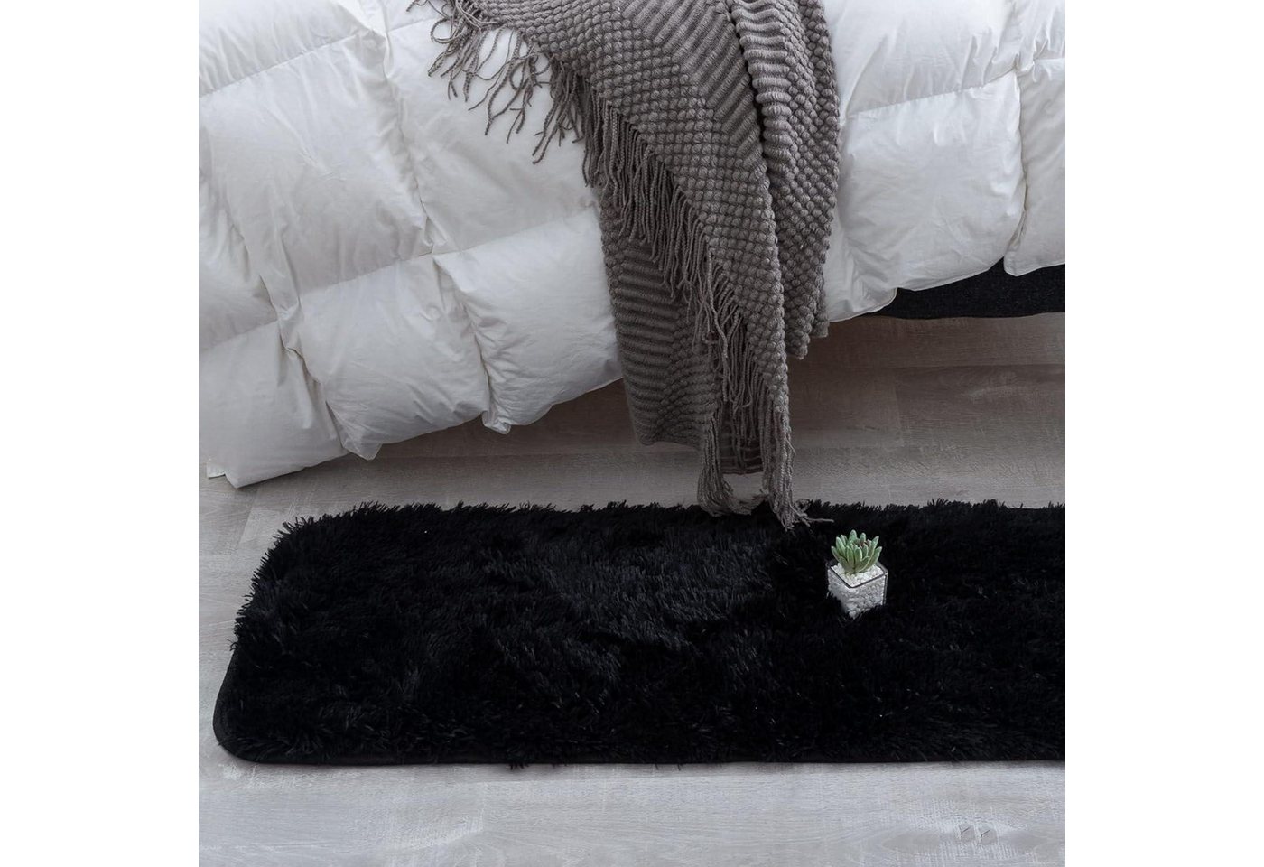 LuxusKollektion Hochflor-Läufer Teppich Wohnzimmer Hochflor Rutschfest Waschbar Schwarz 40x120CM LuxusKollektion Hochflor-Läufer Teppich Wohnzimmer Hochflor Rutschfest Waschbar Schwarz 40x120CM von LuxusKollektion