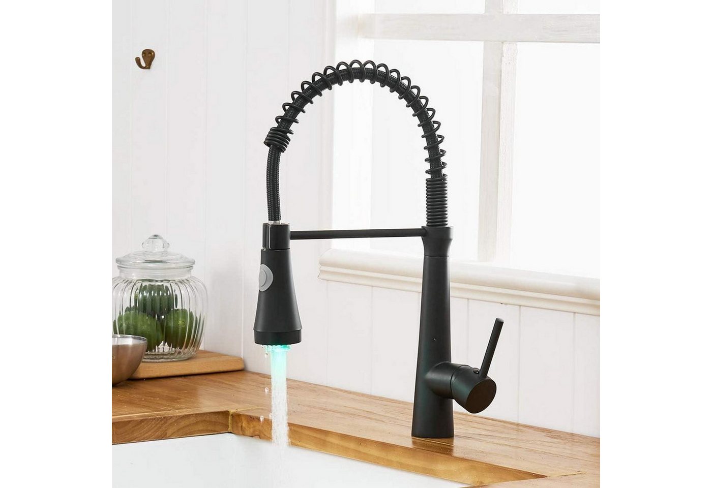 LuxusKollektion Küchenarmatur LED Schwarz Wasserhahn Küche 360° Drehbar Mischbatterie von LuxusKollektion