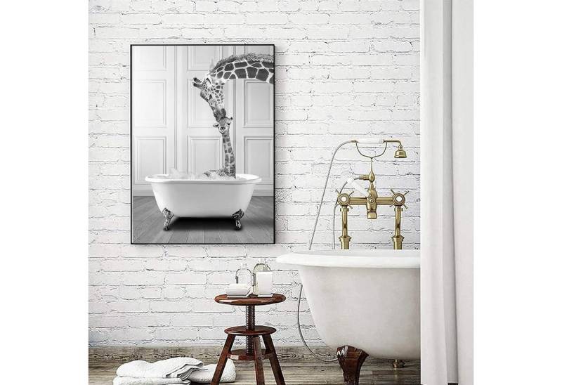 LuxusKollektion Leinwandbild Leinwandbild Hochlandrind Badewanne Badezimmer CJL2 60L x 90B cm LuxusKollektion Leinwandbild Leinwandbild Hochlandrind Badewanne Badezimmer CJL2 60L x 90B cm von LuxusKollektion