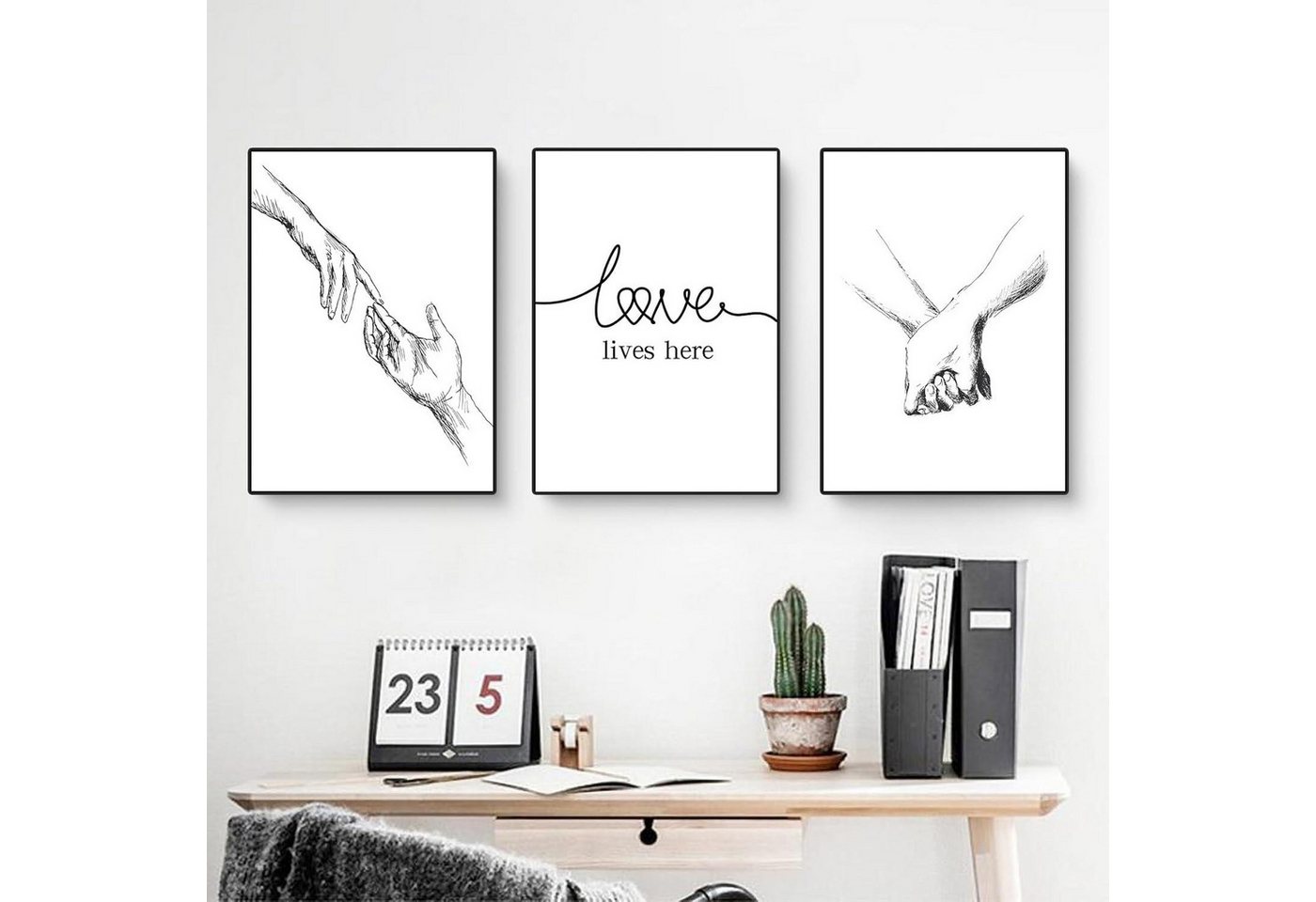 Trayosin Poster Premium Poster Set Moderne Wandkunst Hand in Hand Bilder Wohnzimmer Trayosin Poster Premium Poster Set Moderne Wandkunst Hand in Hand Bilder Wohnzimmer von Trayosin