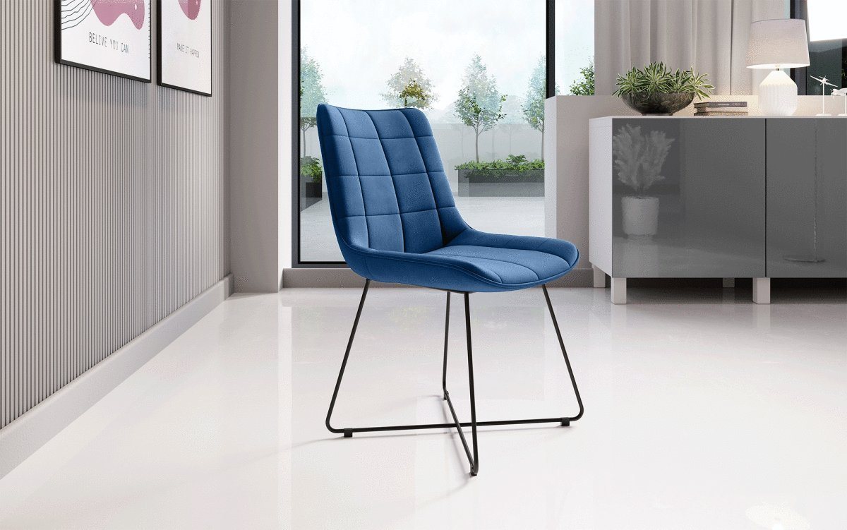 Luxusbetten24 Stuhl Designer Stuhl Volta, mit Samtbezug von Luxusbetten24