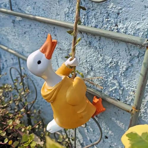 Lxoraziy Kletterente Dekofigur aus Harz – Lustige Ente zum Aufhängen mit Seil – Wetterfeste Gartendeko für Baum, Balkon, Wand oder Terrasse Lxoraziy Kletterente Dekofigur aus Harz – Lustige Ente zum Aufhängen mit Seil – Wetterfeste Gartendeko für Baum, Balkon, Wand oder Terrasse von Lxoraziy