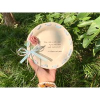 Benutzerdefinierte Rose Flroal Keramik Teller Pesonalized Handgemachte Blume Dekorative Platte Handgeschriebene Name Geschenk Für Mama Besonderes von LycheeCeramic