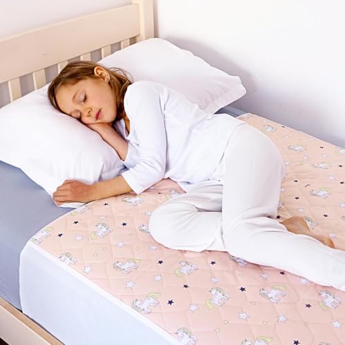 Lynmark® wasserdichte Matratzenauflage zum Befestigen, Matratzenschoner Wasserdicht | Einhorn Design | Nächtliches Töpfchentraining | Leicht zu Waschen & zu Trocknen | Für Kleinkinder- & Einzelbett von Lynmark