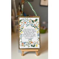 Das Haus War Ein Perfektes ... Auswahl Von 2 Kunstwerk Designs in Hängenden Rahmen Mit Dem Zitat J.r.r. Tolkien Das Haus War Ein Perfektes ... Auswahl Von 2 Kunstwerk Designs in Hängenden Rahmen Mit Dem Zitat J.r.r. Tolkien von LynneSimpsonArtwork