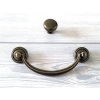 120 Mm Vintage Stil Hänge Griff Möbel Hängegriff Schubladen Hängegriffe Möbelknäufe Antike Bronze Griffe Möbelgriff Möbelgriffe von LynnsHardware