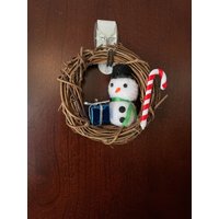 Mini Schneemann Kranz - Ornament Schrankkranz von LynnsHomeDesign