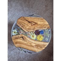 Epoxidharz Blumen Tisch Flowers Beistelltisch Caffe Table Resin von LynwoodCraftDE