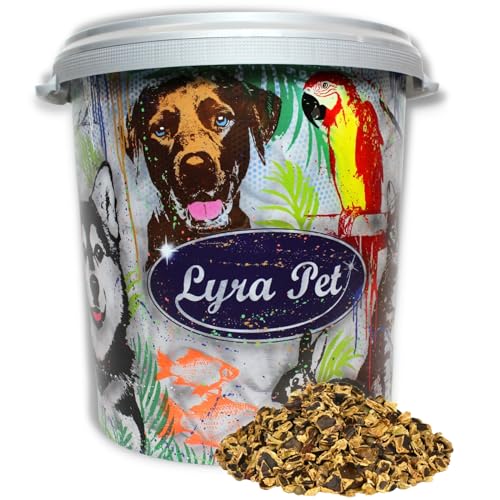 Lyra Pet® 10 kg Johannisbrot in 30 L Tonne | Reich an Ballaststoffen, Vitaminen & Proteinen | Ergänzungsfutter für Wildvögel | Nährstoffreiches, ganzjähriges Vogelfutter | Ideal für Streufutter von Lyra Pet