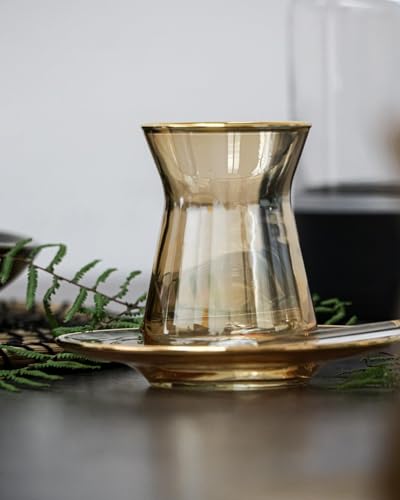 Lyros Türkische Gold Teegläser Set - 6er Pack, Glas & Untersetzer golden verziert, Goldenes Glas, Handverarbeitet von Lyros