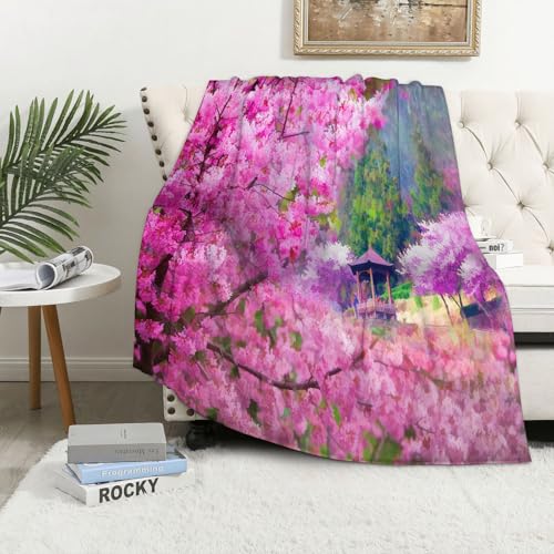 MAAPCHP Kuscheldecke Flauschig Decke Fleecedecke Landschaft mit Sakura-Blume in der Fer Wohndecke Warm Winter Weich,Decke Couch Blanket,Wohn- & Kuscheldecken 150 x 200 cm,Sofa überwurfdecke MAAPCHP Kuscheldecke Flauschig Decke Fleecedecke Landschaft mit Sakura-Blume in der Fer Wohndecke Warm Winter Weich,Decke Couch Blanket,Wohn- & Kuscheldecken 150 x 200 cm,Sofa überwurfdecke von MAAPCHP
