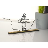 Auf Das Snowboard Und Ab von MADEHOLZDESIGN