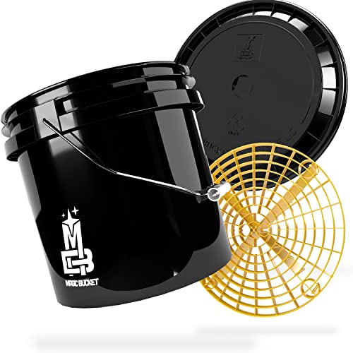MAGIC BUCKET | Auto Handwäsche Bundle | Wascheimer mit passendem Eimer Deckel 3,5 US GALLONEN ca. 13 Liter | Mit Grit Guard Eimereinsatz Schmutzsieb | Waschset Schwarz/Gelb von MAGIC BUCKET