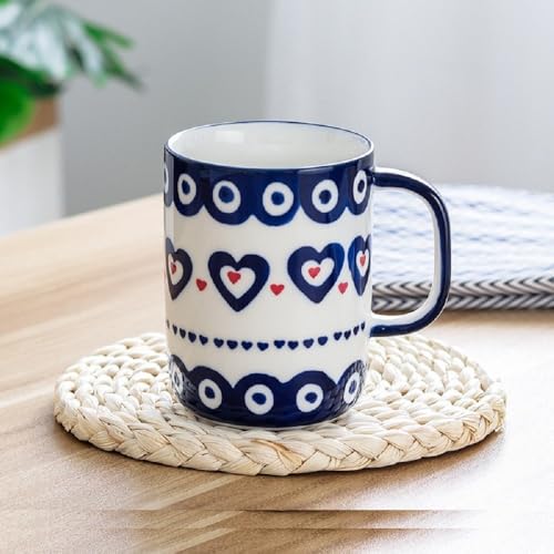 MAGICVOGEL Porzellan Kaffeebecher mit großem Griff 400ml Kaffeetasse handbemalte Teetasse Geschenk Milchbecher für Milch Kaffee Cappuccino Latte Tee Kakao Frühstück (Herz-Muster) von MAGICVOGEL
