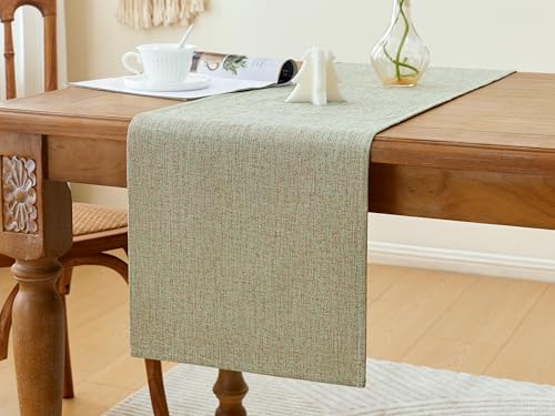 MAIBAOTA Salbeigrün Tischläufer Boho Leinen Bauernhaus Rustikaler Tischläufer für den Esstisch Sommer Bohemian Sackleinen Home Kitchen Decor Urlaub Party Dekorationen und den täglichen Gebrauch (33 x von MAIBAOTA