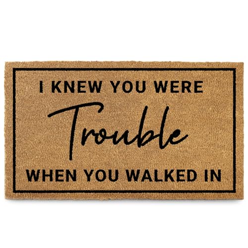 Fußmatte "I Knew Your Were Trouble When You Walked in", 76,2 x 43,2 cm, Kokosfaser-Fußmatte, Kokosfaser-Fußmatte, "I Hope You Like Taylor", Kokosfaser-Fußmatte, für den Außenbereich, Eingangsmatte, Fußmatte "I Knew Your Were Trouble When You Walked in", 76,2 x 43,2 cm, Kokosfaser-Fußmatte, Kokosfaser-Fußmatte, "I Hope You Like Taylor", Kokosfaser-Fußmatte, für den Außenbereich, Eingangsmatte, von MAINEVENT