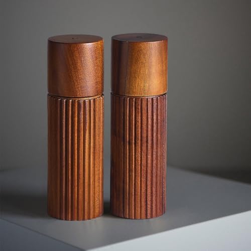 MAITTON Salz- und Pfeffermühlen Set aus Holz – Manuelle Gewürzmühlen mit Keramikmahlwerk, Einstellbare Mahlstufen, Rutschfestem Design und klarer S&P-Kennzeichnung 16,5cm MAITTON Salz- und Pfeffermühlen Set aus Holz – Manuelle Gewürzmühlen mit Keramikmahlwerk, Einstellbare Mahlstufen, Rutschfestem Design und klarer S&P-Kennzeichnung 16,5cm von MAITTON