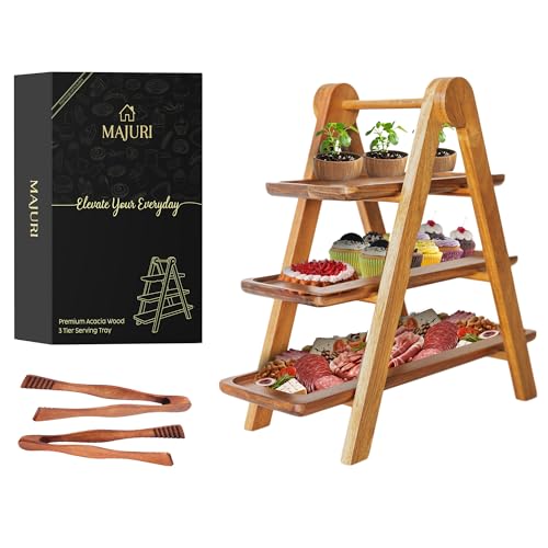 MAJURI Serviertablett aus Holz mit 3 Ebenen, Set mit 2 Zangen, freigestufte Serviertabletts und Platten für Party, Hochzeit, Picknick, Ihr perfekter erhöhter Charcuterie-Ständer und für 3-stöckige von MAJURI