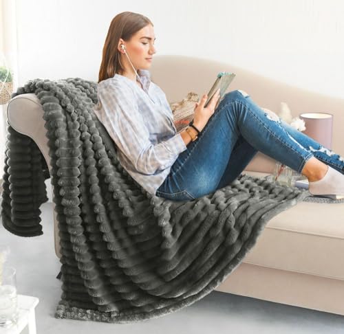 Malika® Kuscheldecke in Cordoptik 130x170 warme Sofadecke Wohndecke Flauschige Couchdecke, Größe:130 x 170 cm, Designe:Design 2 von Malika