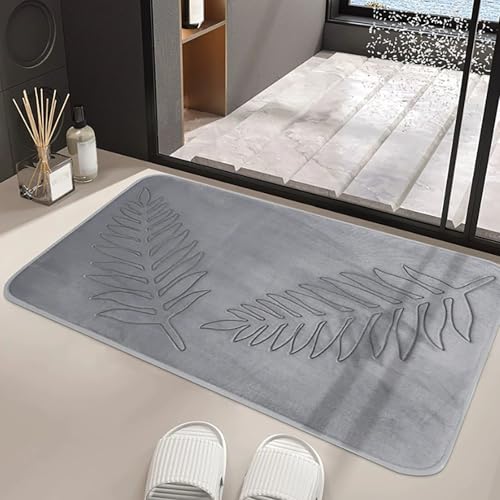 MAMAM Quadratische Badematte mit Blattmuster, Badezimmerteppich aus Memory-Schaum, saugfähige, rutschfeste Duschmatte, Badewannenmatte aus Plüsch-Mikrofaser, Eingangsteppich(Grau,50 * 80CM) von MAMAM