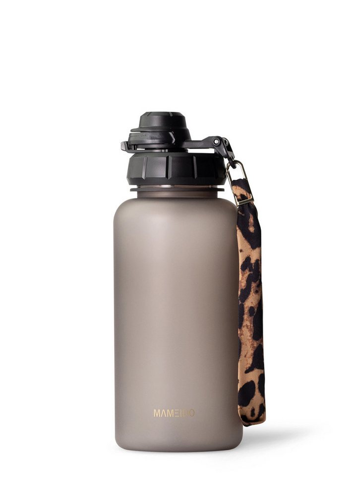 MAMEIDO Trinkflasche, mit 2-in-1 Deckel, Zeitmarkierung, Handschlaufe in 0,5l, 1l, 1,5l & 2l MAMEIDO Trinkflasche, mit 2-in-1 Deckel, Zeitmarkierung, Handschlaufe in 0,5l, 1l, 1,5l & 2l von MAMEIDO