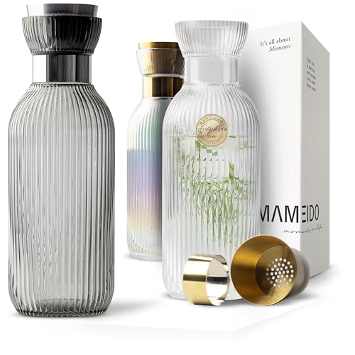 MAMEIDO Wasserkaraffe 1,5 l, Glaskaraffe mit Ausgießer & Sieb, mundgeblasene Karaffe Glas, Wasserkrug mit edler Optik für besondere Anlässe, Karaffen zum Verschenken (Smoke Silver) von MAMEIDO