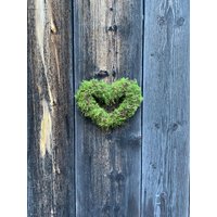 Moosherz | Handgebunden Hochzeitsdeko |Herbstdeko Tischkranz Und Adventskranz Türkranz Deko Haustür Naturkranz Moos von MANAflowers