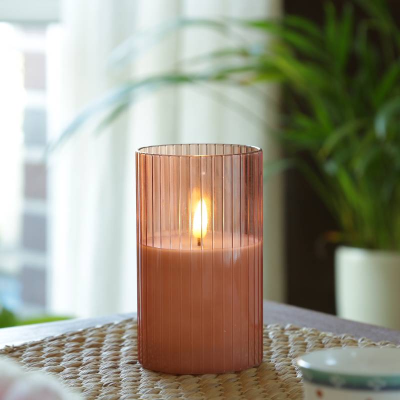 LED Kerze im Glas - Windlicht - Echtwachs - 3D Flamme - Timer - H: 12,5cm - D: 7,5cm - rosa von MARELIDA