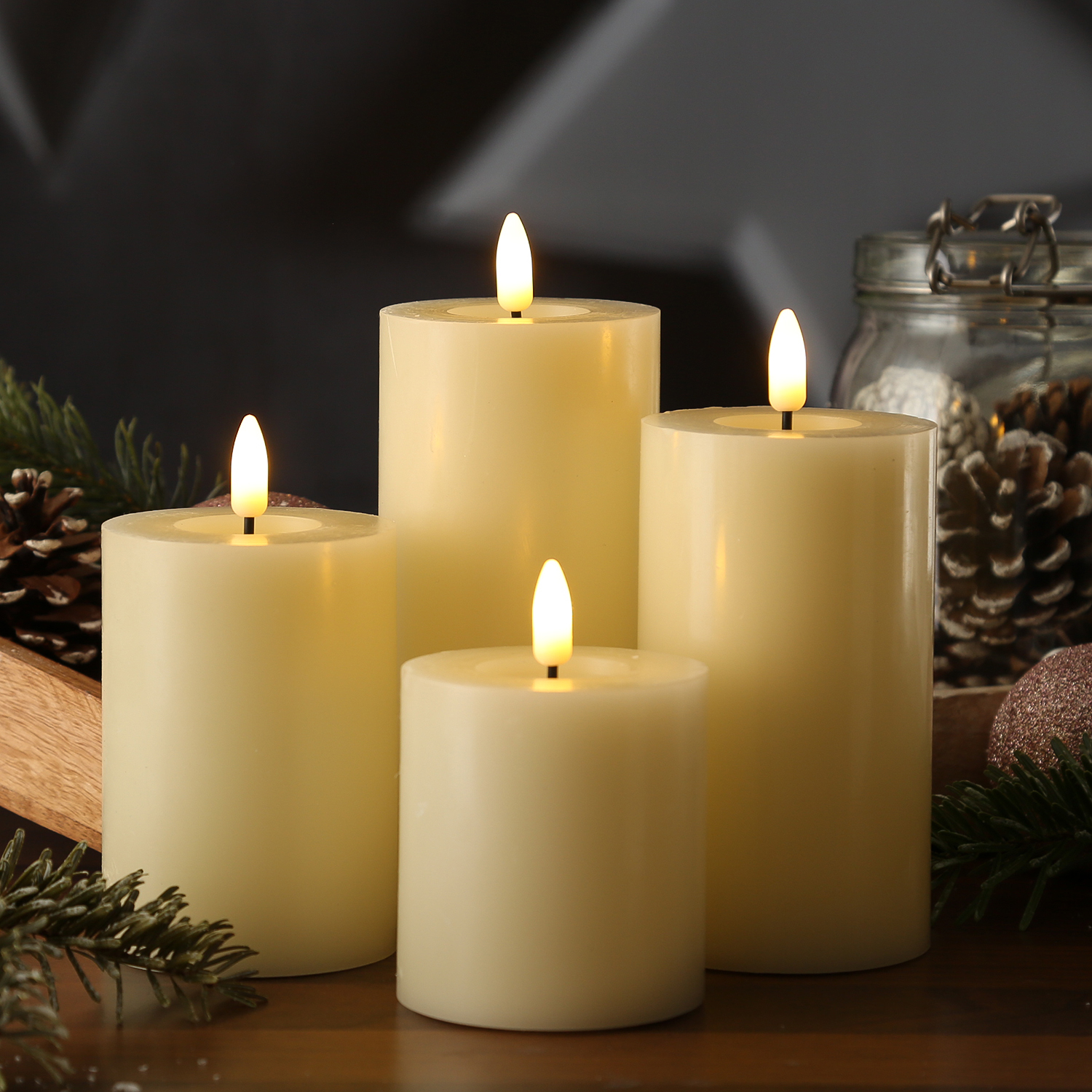 LED Kerzenset ELIA - Echtwachs Stumpenkerzen - 4 Größen - D: 7cm - Timer - creme - 4er Set LED Kerzenset ELIA - Echtwachs Stumpenkerzen - 4 Größen - D: 7cm - Timer - creme - 4er Set von MARELIDA