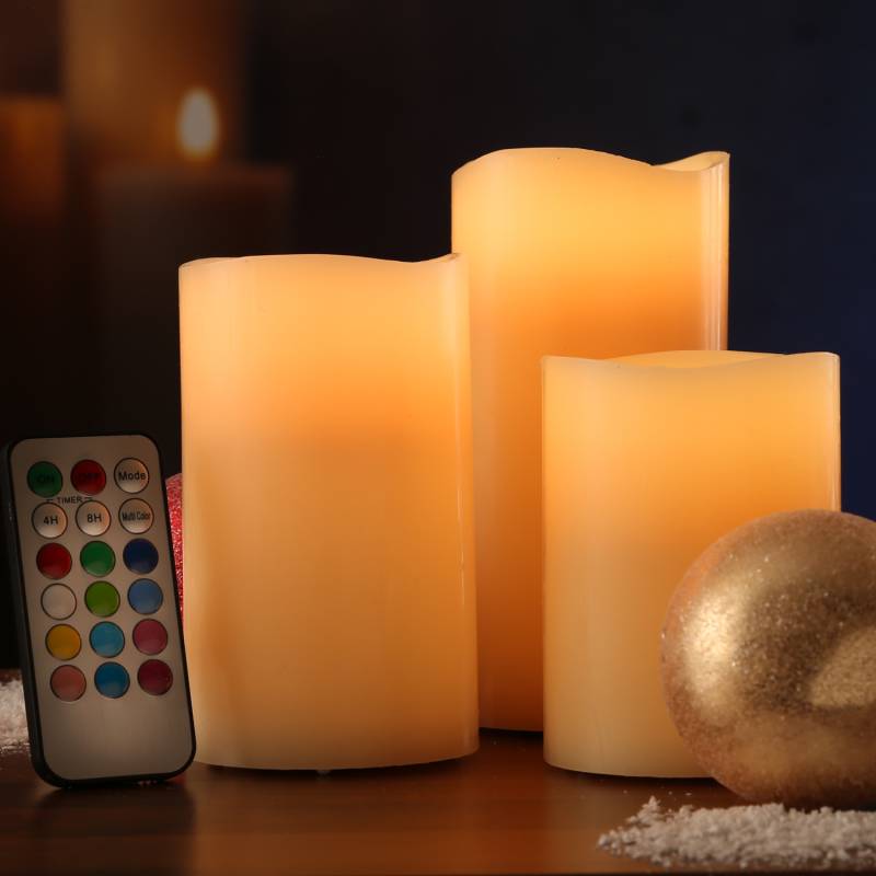 LED Kerzenset MULTI - Echtwachs - D: 7,5cm - Farbwechsel - Fernbedienung - Timer - creme - 3er Set LED Kerzenset MULTI - Echtwachs - D: 7,5cm - Farbwechsel - Fernbedienung - Timer - creme - 3er Set von MARELIDA