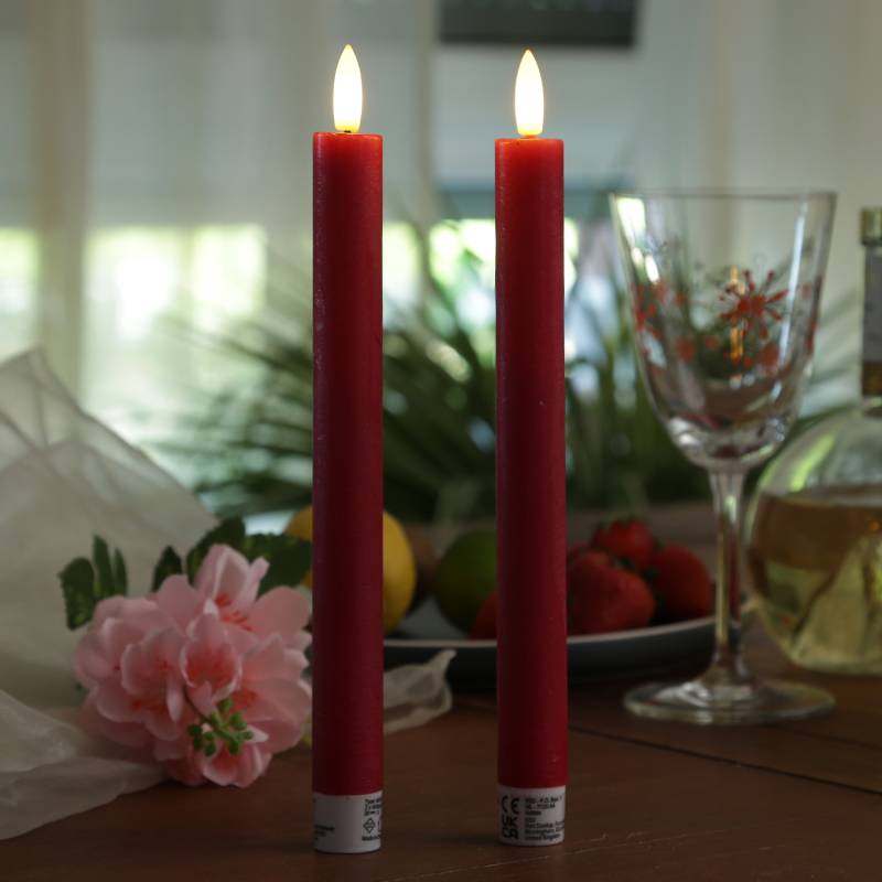 LED Stabkerzen LINA - Rustik-Optik - Echtwachs - 3D Flamme - H: 24cm - Timer - rot - 2er Set von MARELIDA